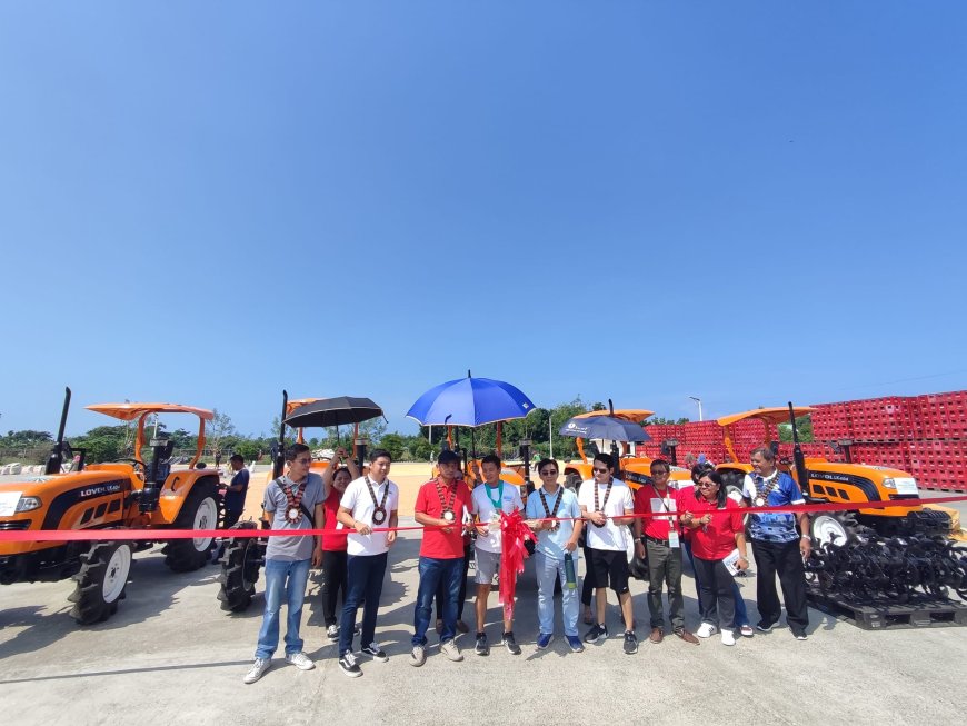 KITAEN| Naaramid ti turn-over dagiti Farm Machineries ken Equipments kadagiti nagduduma nga ARBOS's ditoy Probinsiya ti Ilocos Sur