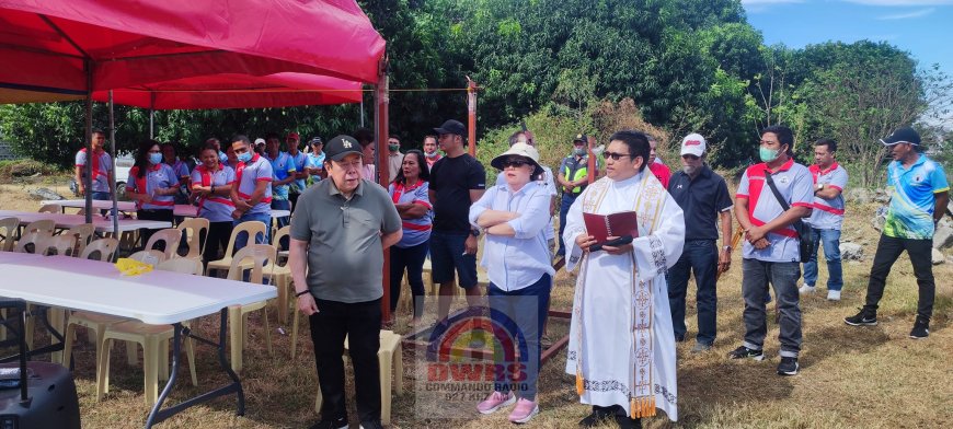 KITAEN| Indauloan ni Mayora Germy Singson Goulart ken dagiti opisyales ti ili ti naaramid a Blessing of Amphibious Excavator Mass Transport Vehicle & Low Bed Trailer Truck ti Caoayan.